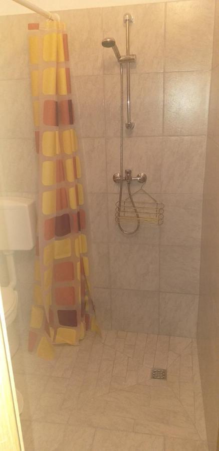 Relax Crni Kal 3 Apartment Ngoại thất bức ảnh