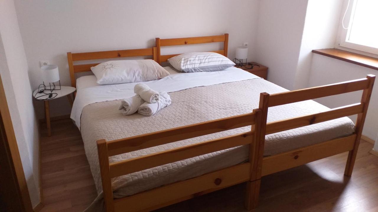 Relax Crni Kal 3 Apartment Ngoại thất bức ảnh